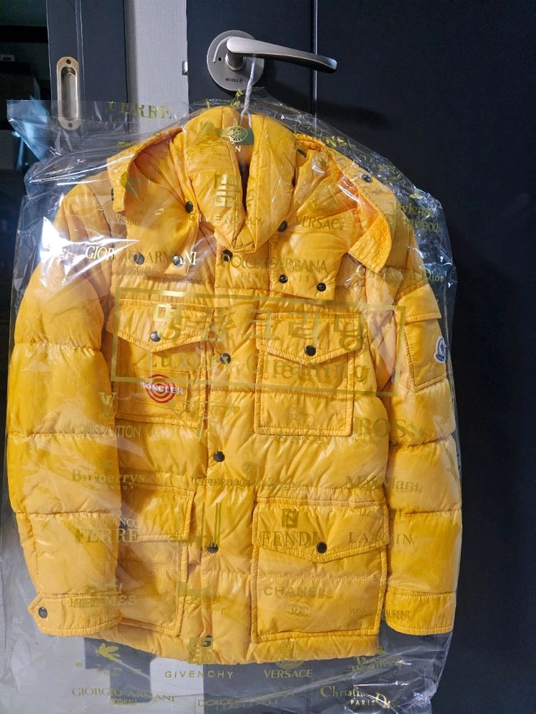 몽클레어키즈패딩10세요 이미지