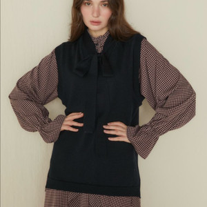 카티아조 블랙레이블 럭셔리 울 베스트 시크 블랙(38)