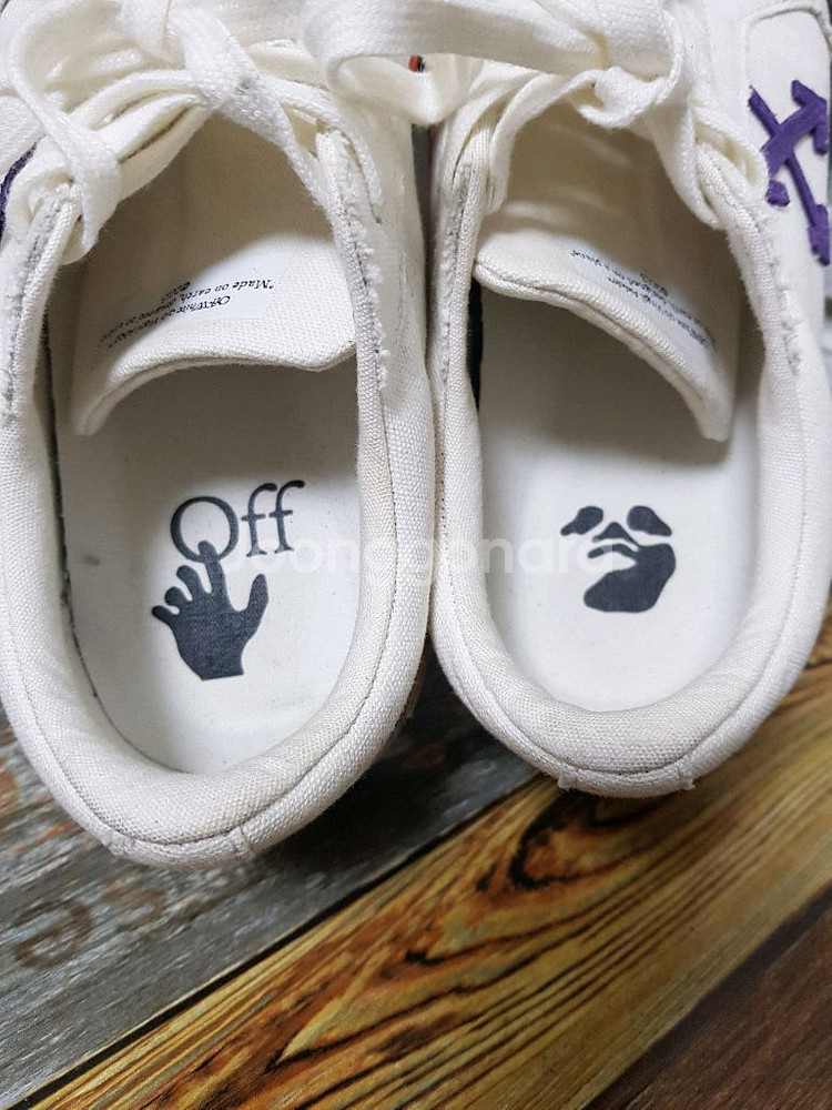 [41/260/정품] 오프화이트 애로우 캔버스 스니커즈--7