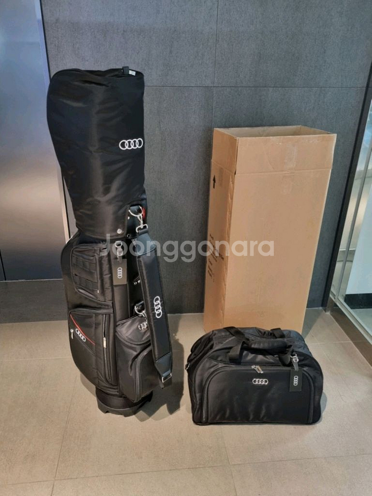 아우디 경량 골프백 세트 블랙 새상품 판매 (캐디백--0