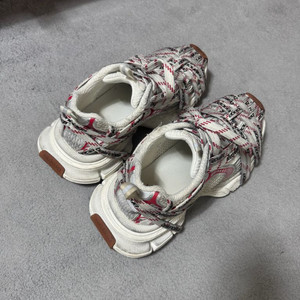 발렌시아가 3XL 익스트림 레이스 스니커즈