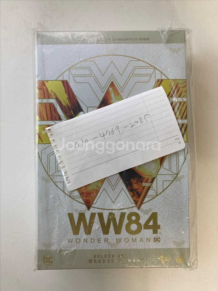 핫토이 원더우먼 골든아머 일반판 (mms577)개봉확인--2