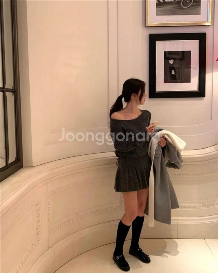 릴리코츠 캐롤 니트 차콜--1