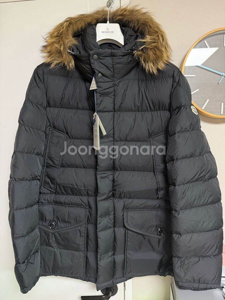 [6] 몽클레어 클루니 22FW 리얼퍼 블랙 패딩--0