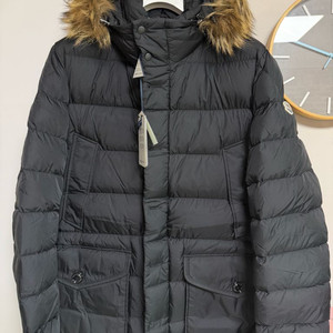 [6] 몽클레어 클루니 22FW 리얼퍼 블랙 패딩