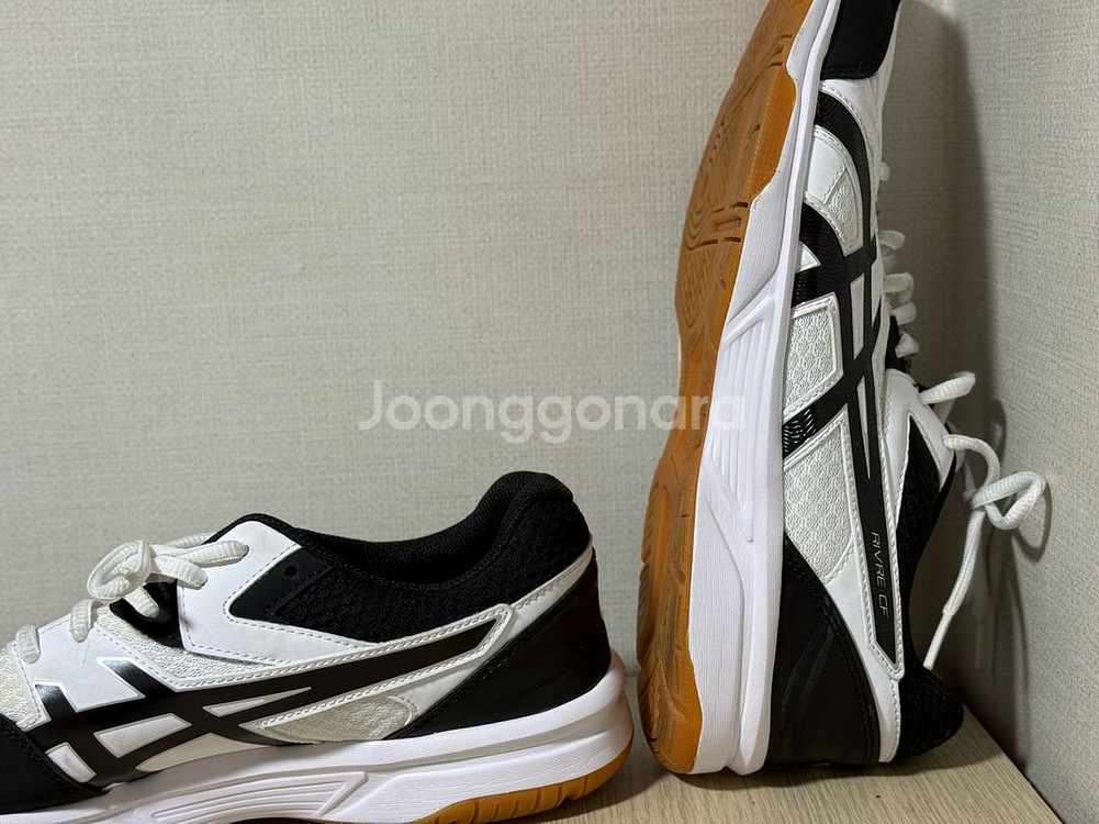 아식스 리브레cf 인도어화--1