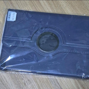 아이패드 9.7센티 회전케이스 팝니(5/6세대 전용)