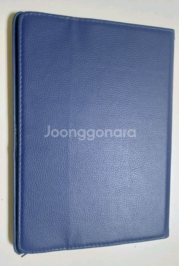 아이패드 9.7센티 회전케이스 팝니(5/6세대 전용)--1