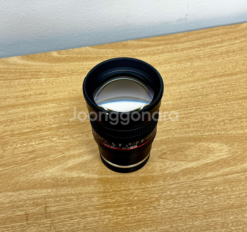 소니 풀프레임용 렌즈 삼양 85mm f1.4 mf--3