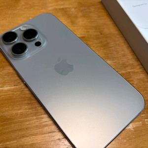 아이폰 15 프로 내추럴 256GB + 애플케어