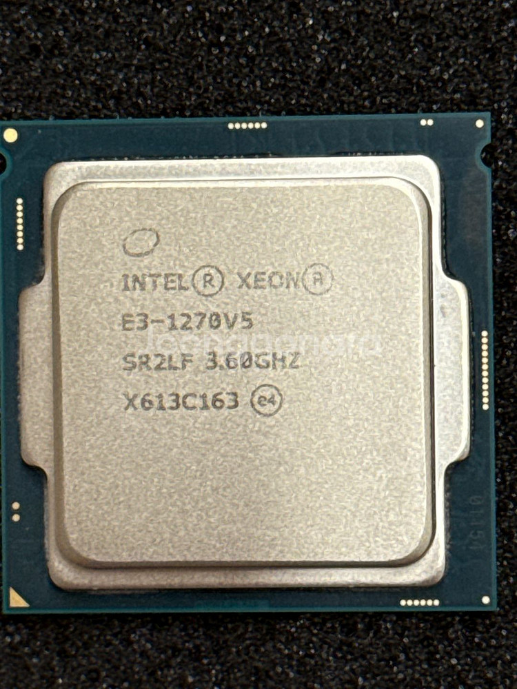 인텔 제온 E3-1270 V5 i7-7700 동급--0