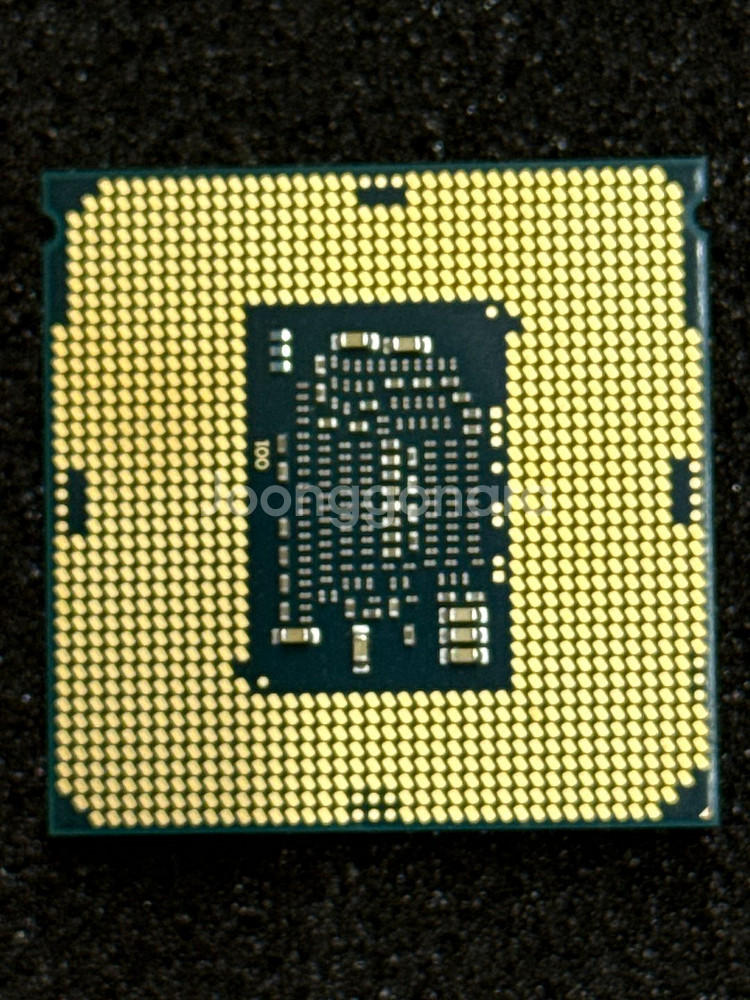 인텔 제온 E3-1270 V5 i7-7700 동급--1