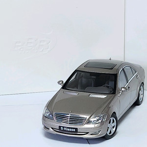 w221 sclass 오토아트 1:18 골드