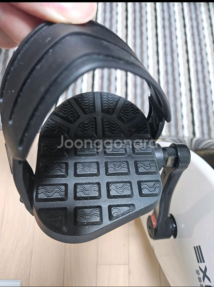 익사이더 실내형 자전거--2