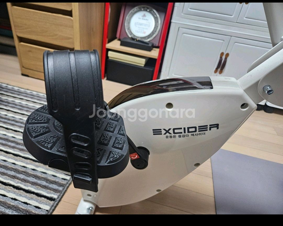 익사이더 실내형 자전거--3
