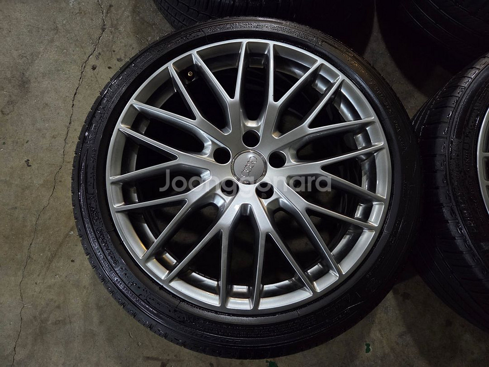 아우디 A6 19인치 정품 휠타이어--1