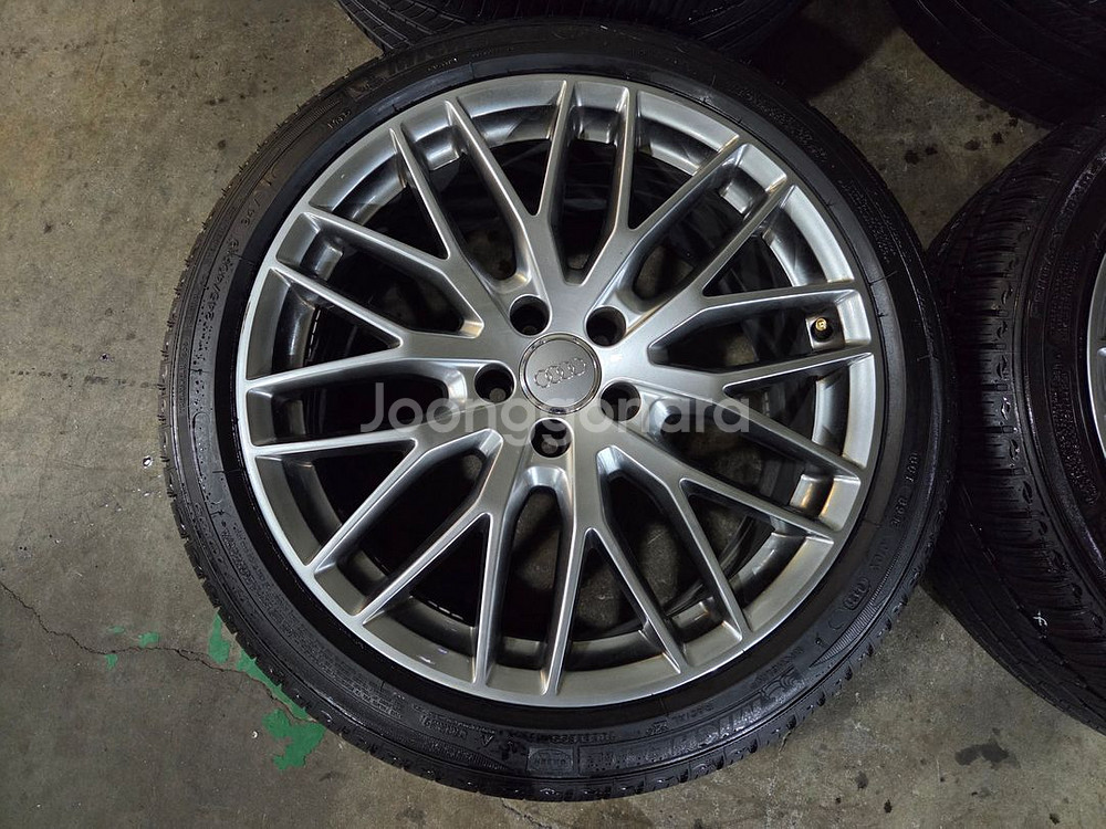 아우디 A6 19인치 정품 휠타이어--4