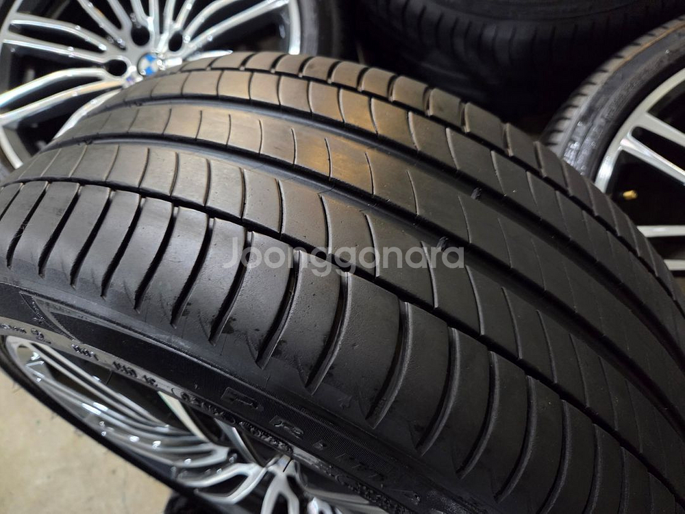 BMW G30 5시리즈 664M 19인치 정품 휠타이어--7