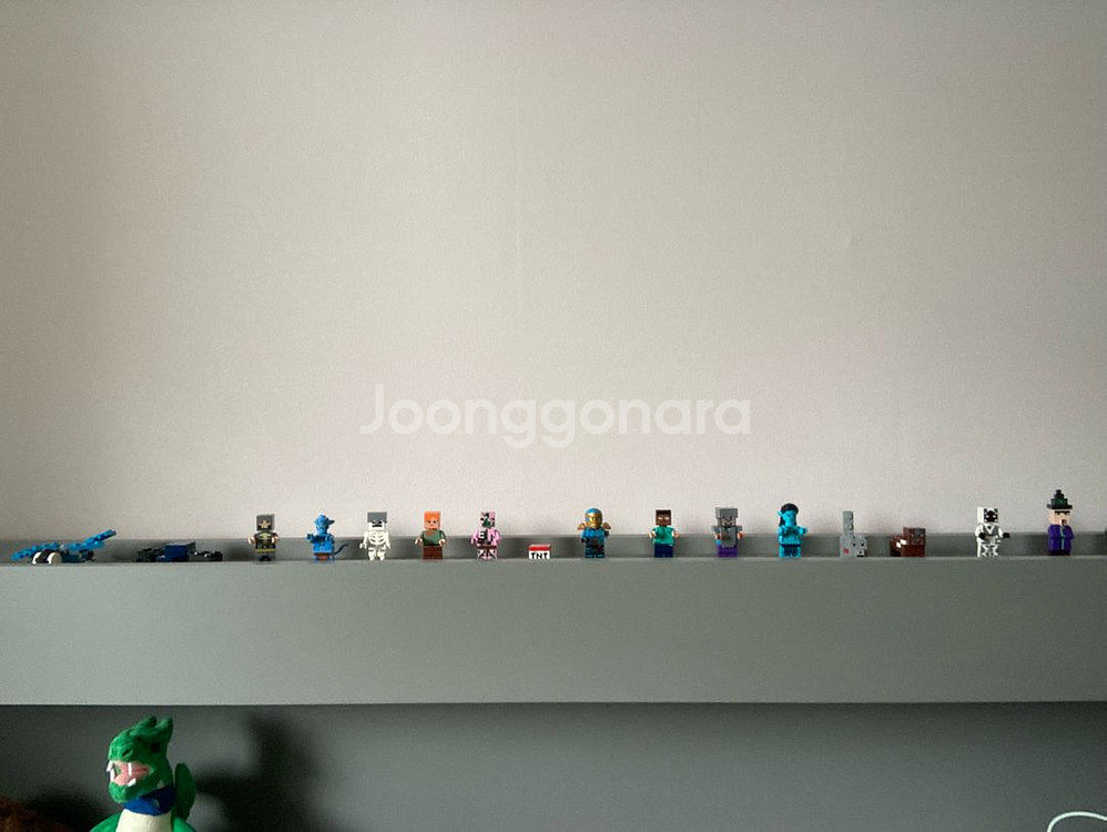 레고 캐릭터 피규어 판매합니다.(마인크래프트,닌자고,아--0