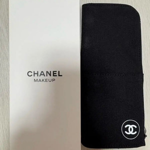 샤넬 브러쉬 파우치