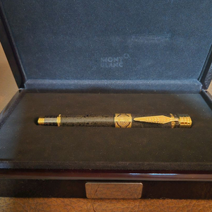 가격인하)몽블랑 만년필 poa 하드리안 (미사용 새것)