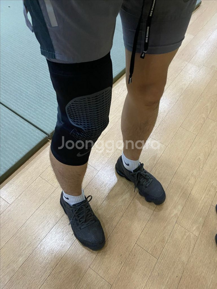 나이키 프로 하이퍼 무릎보호대 런닝 사이클 쿨거래 택포--5