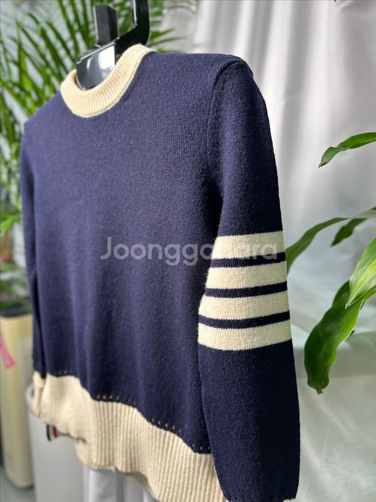 톰브라운 사선완장 니트 36--1