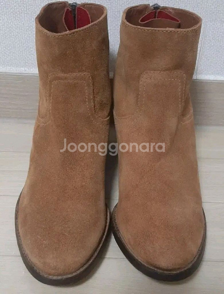 쟈딕앤볼테르 여성구두 스웨이드부츠 앵글 부츠팝니다.23--1