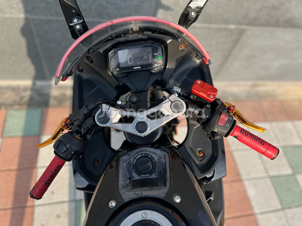 스즈키 Gsx-r125 21년식--8
