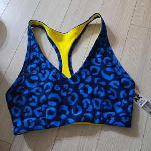 줌바웨어 신상브라탑