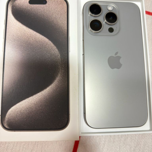아이폰 15프로 256GB 네츄럴 티타늄 리퍼미사용