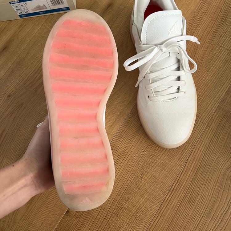 아디다스 테니스화 이미지