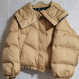 럭키슈에뜨 숏패딩