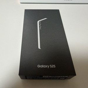 갤럭시s25 256g 실버 팝니다. 택포 74만원.