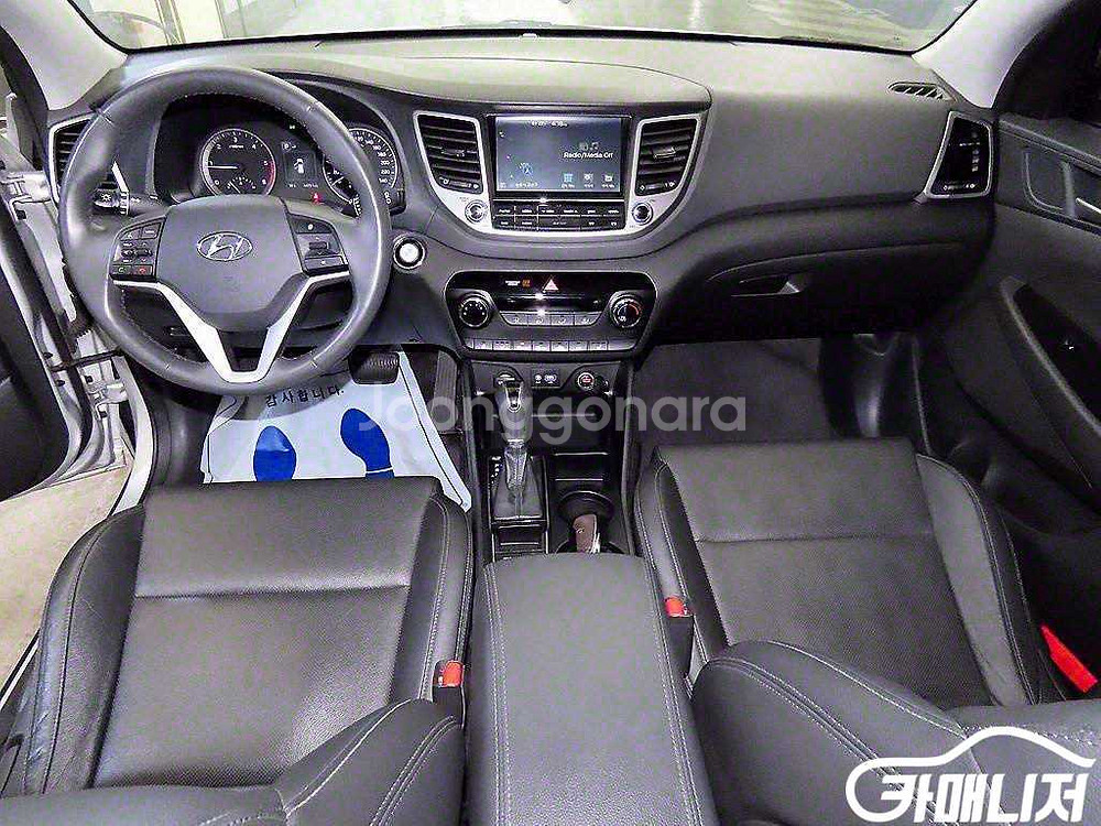 [현대]올뉴투싼 디젤 2.0 2WD 스마트 (5인승)--9