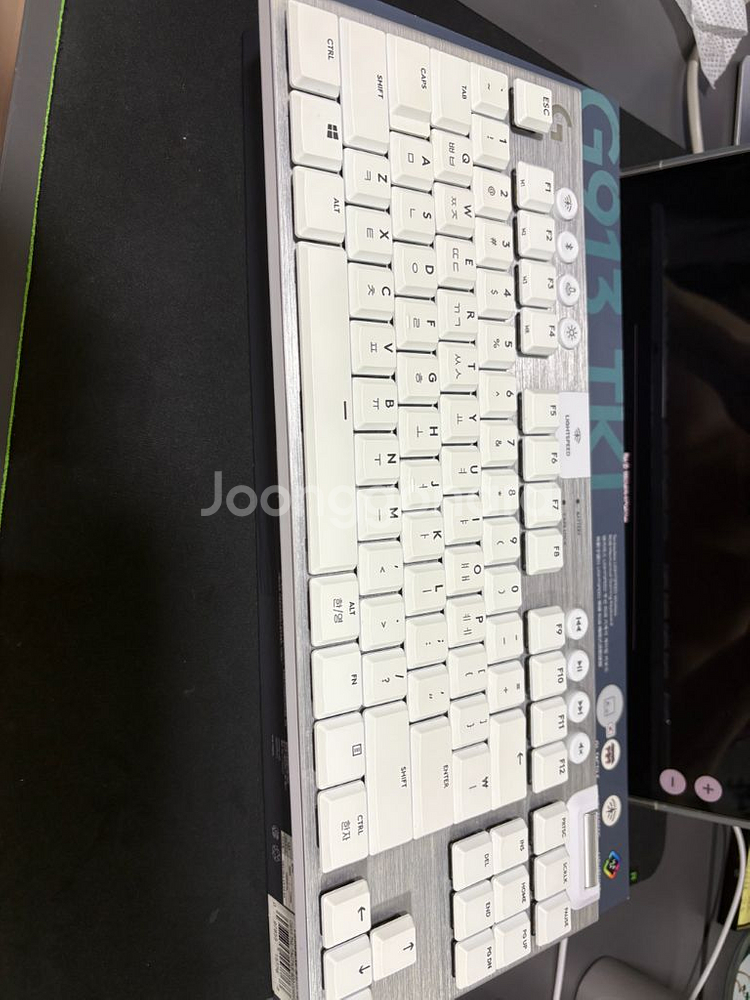 로지텍 G913 TKL 키보드 화이트--2