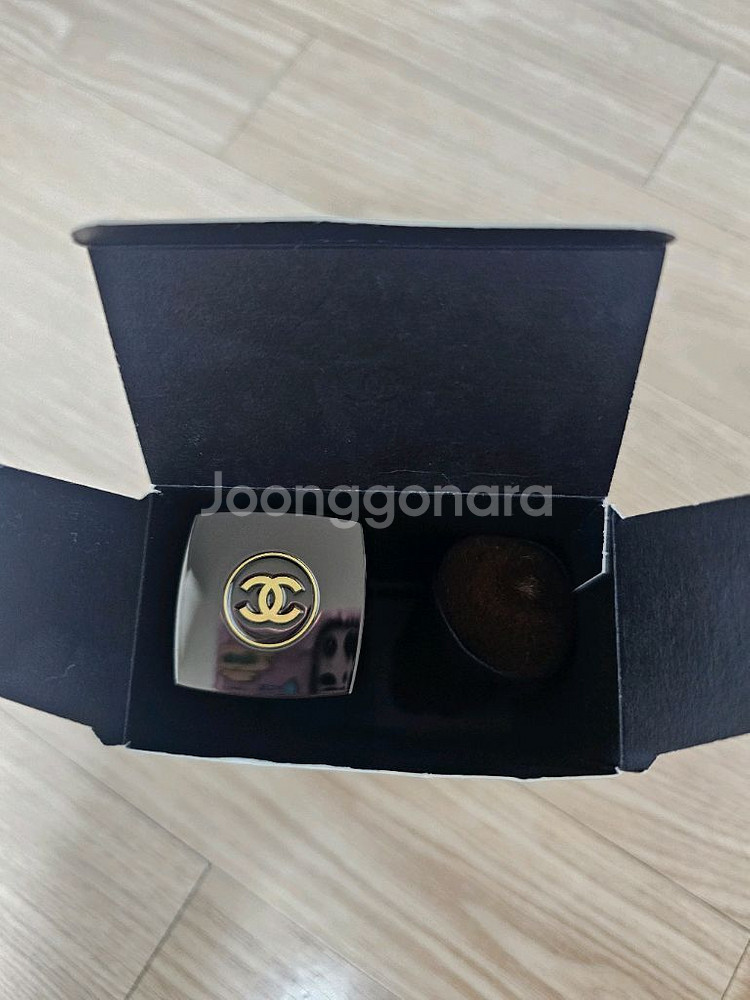 샤넬수블리마지 광채 파운데이션--4