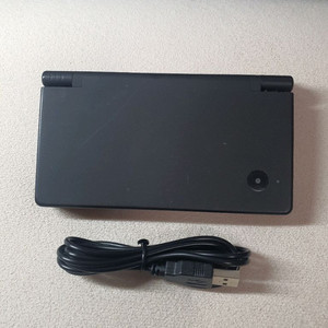 닌텐도 DSi 블랙