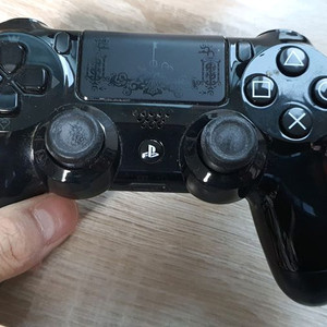 PS4 듀얼쇼크4 킹덤하츠 에디션