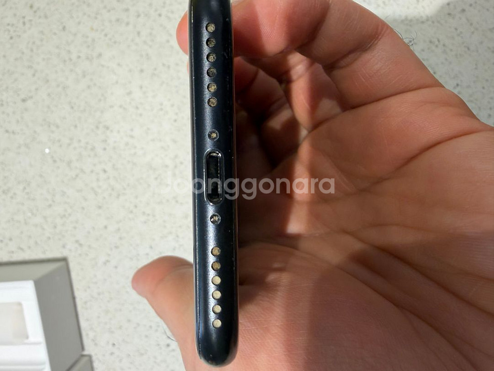 아이폰SE2 블랙 128GB--5