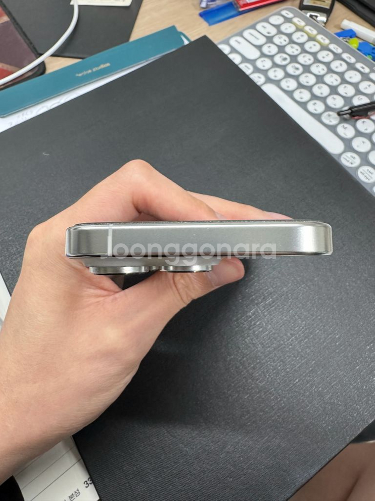 아이폰 16 프로 256GB--10