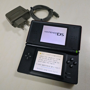 닌텐도DS LITE 크림슨 블랙