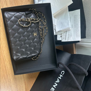 샤넬 하프문백 미듐