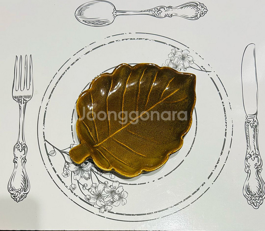 빈티지 미카사 나뭇잎 모양 스톤웨어 접시--1