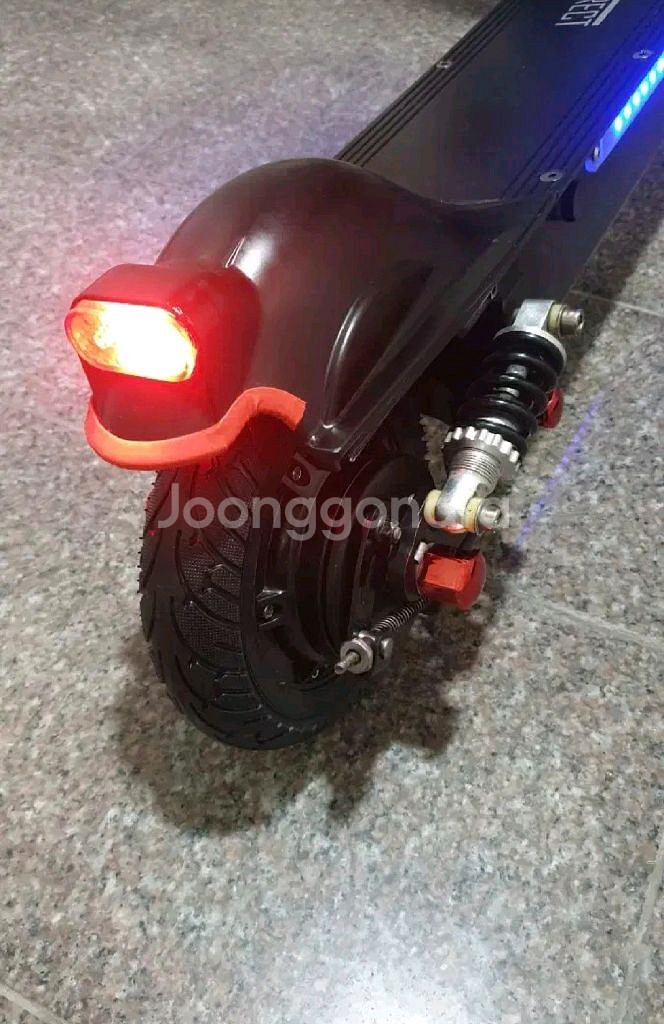 TS600 52v LG배터리 킥보드 팝니다--3