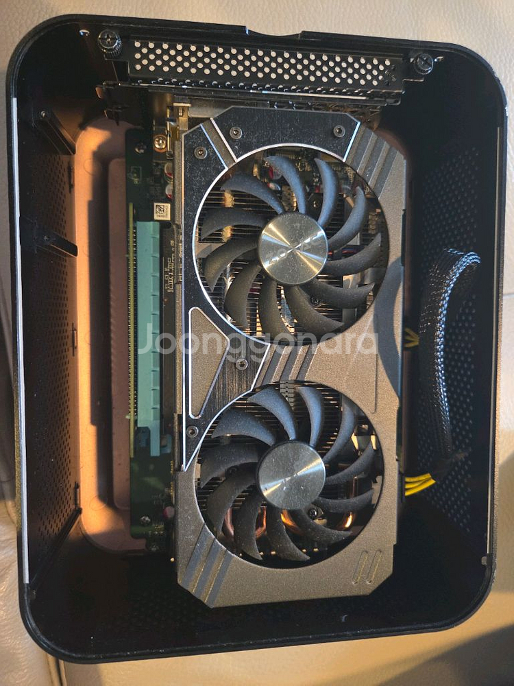 조탁 zotac amp box mini 외장그래픽 카드--1