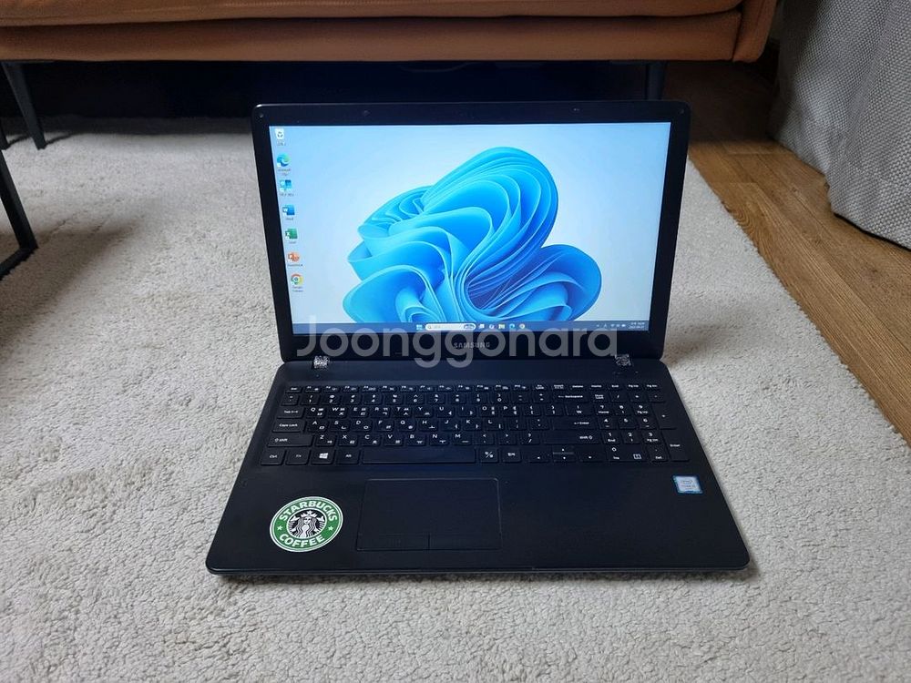 삼성 노트북 15인치 인텔 i5 756g 8g--0