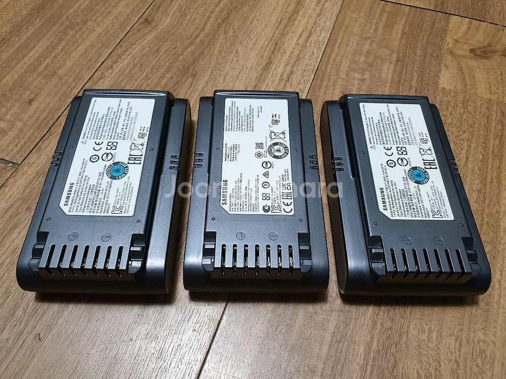 나이트코어D4충전기18650배터리9개삼성제트배터리3팩--5