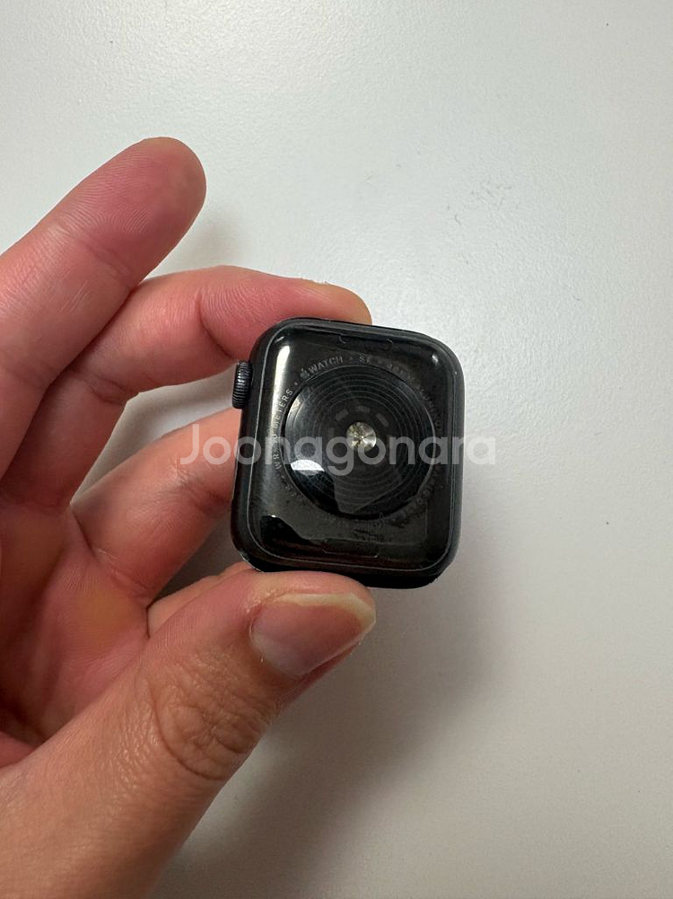 애플워치 se 1세대 40mm 스페이스그레이 판매합니다--2