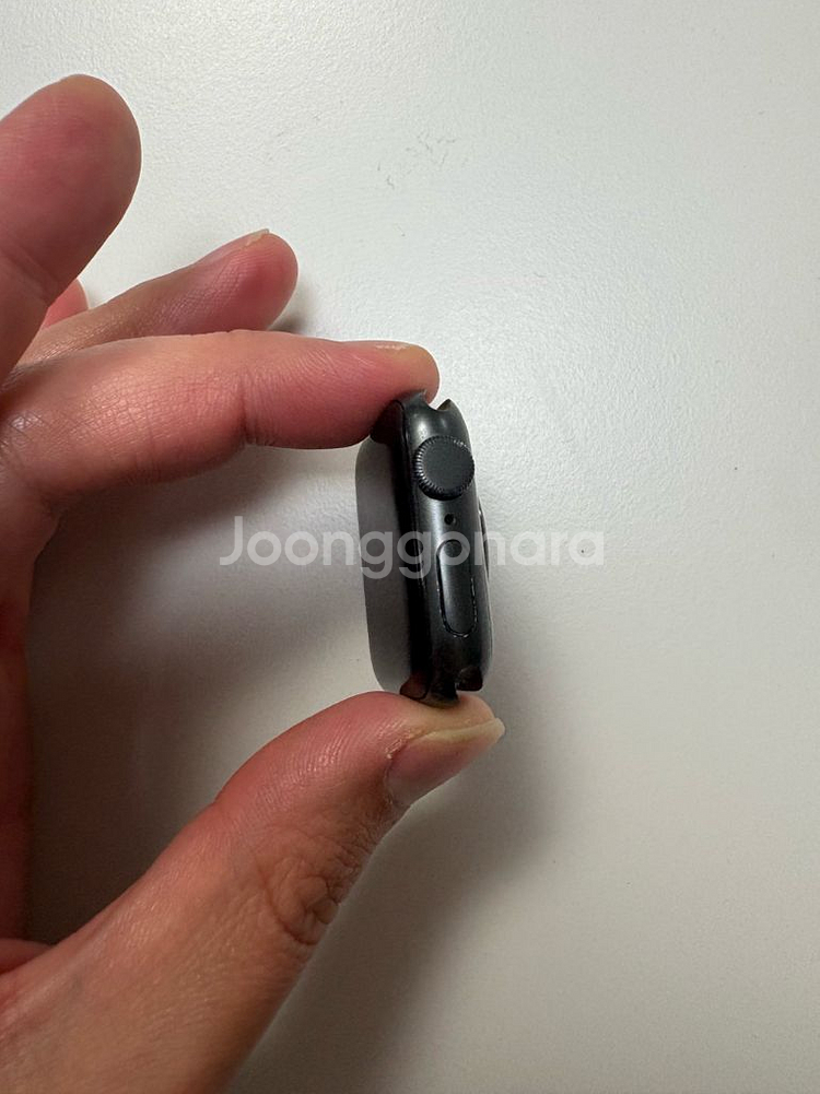 애플워치 se 1세대 40mm 스페이스그레이 판매합니다--1